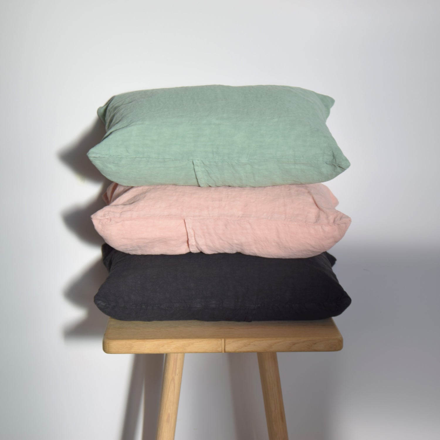 クッションカバー フランス製 フレンチリネン リネン 麻 黒 ブラック ダークグレー ミニクッション