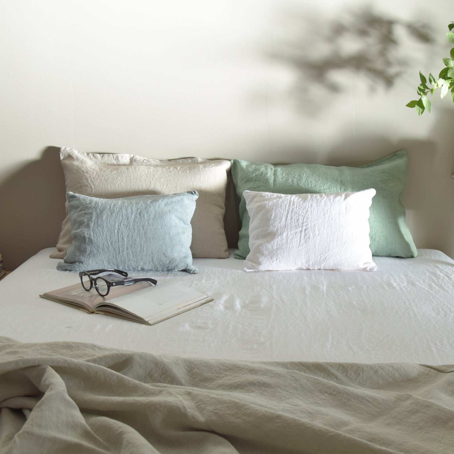 まくらカバー ピロカバー ピロケース 麻 リネン フレンチリネン フランス製 ベッドリネン 薄緑 ナチュラル色 黄緑