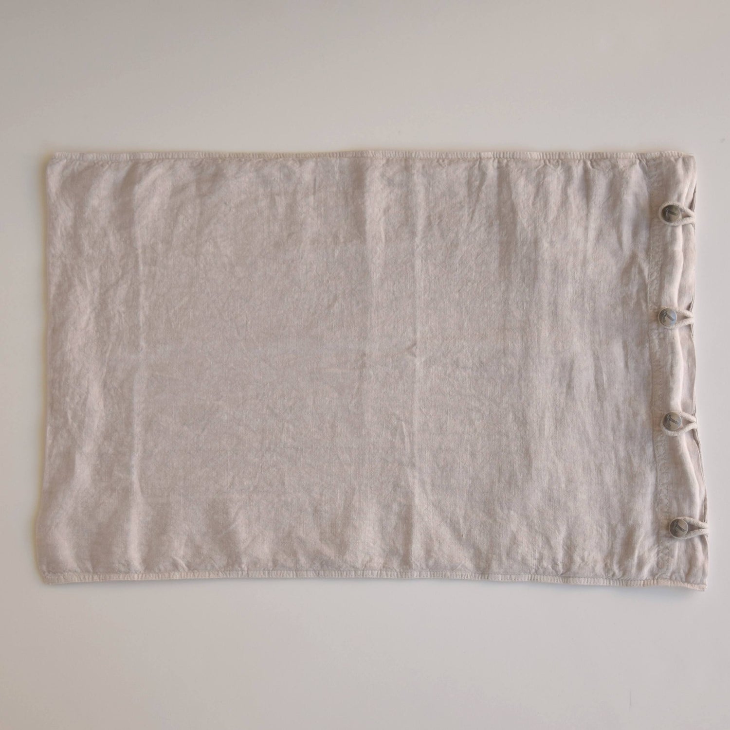 LISSOY クッションカバー・ピロケース Beige Rose