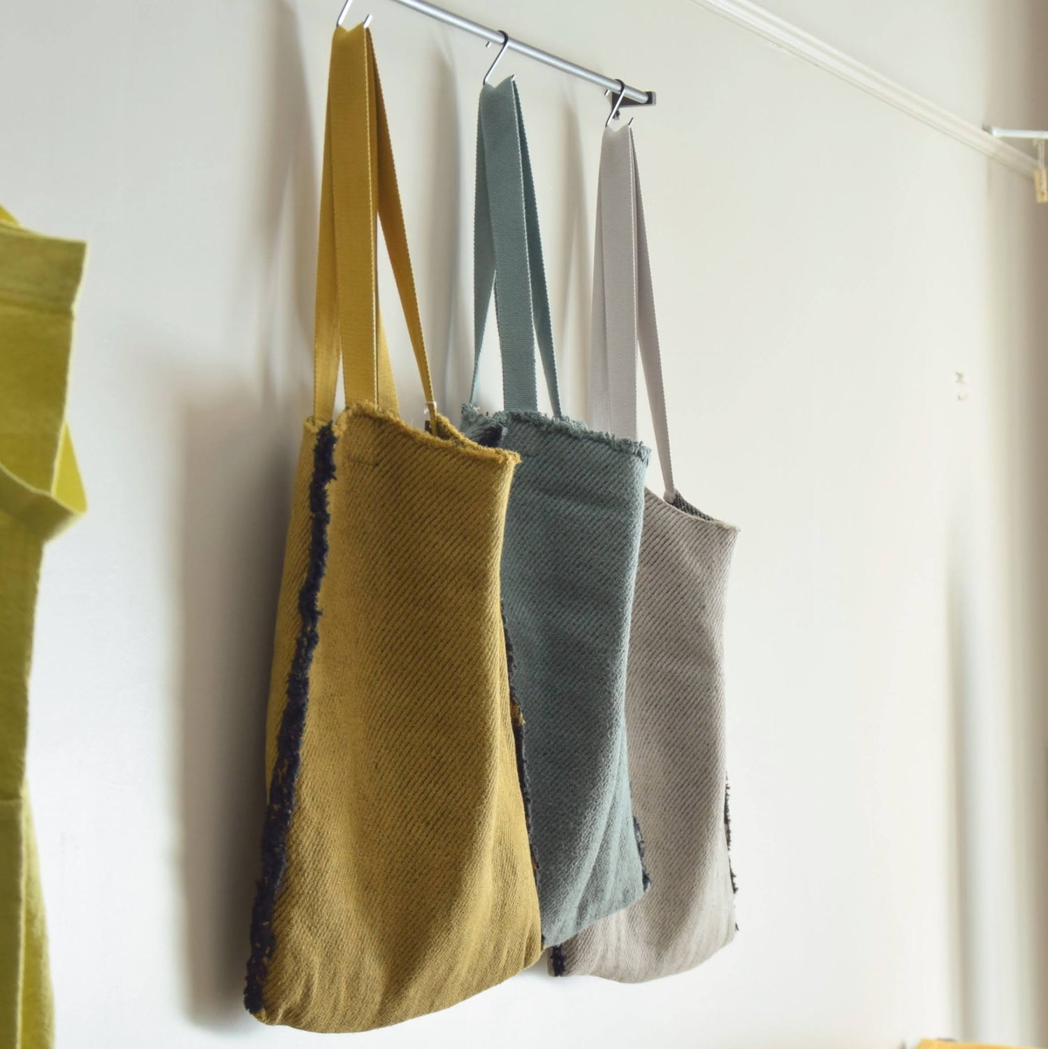 リネンバッグ トートバッグ フランス製 フレンチリネン 真鍮色 黄土色 ブルー グレー リバーシブル