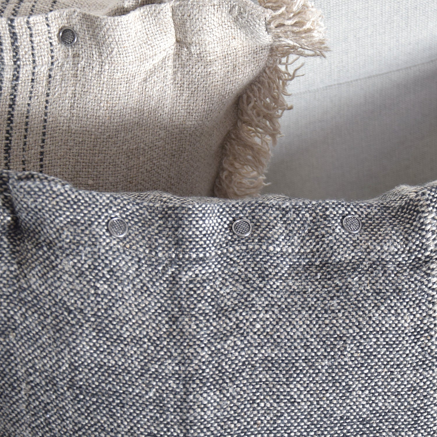 リネン クッションカバー フレンチリネン シャンブレー 黒色 EU製 ヨーロッパ製