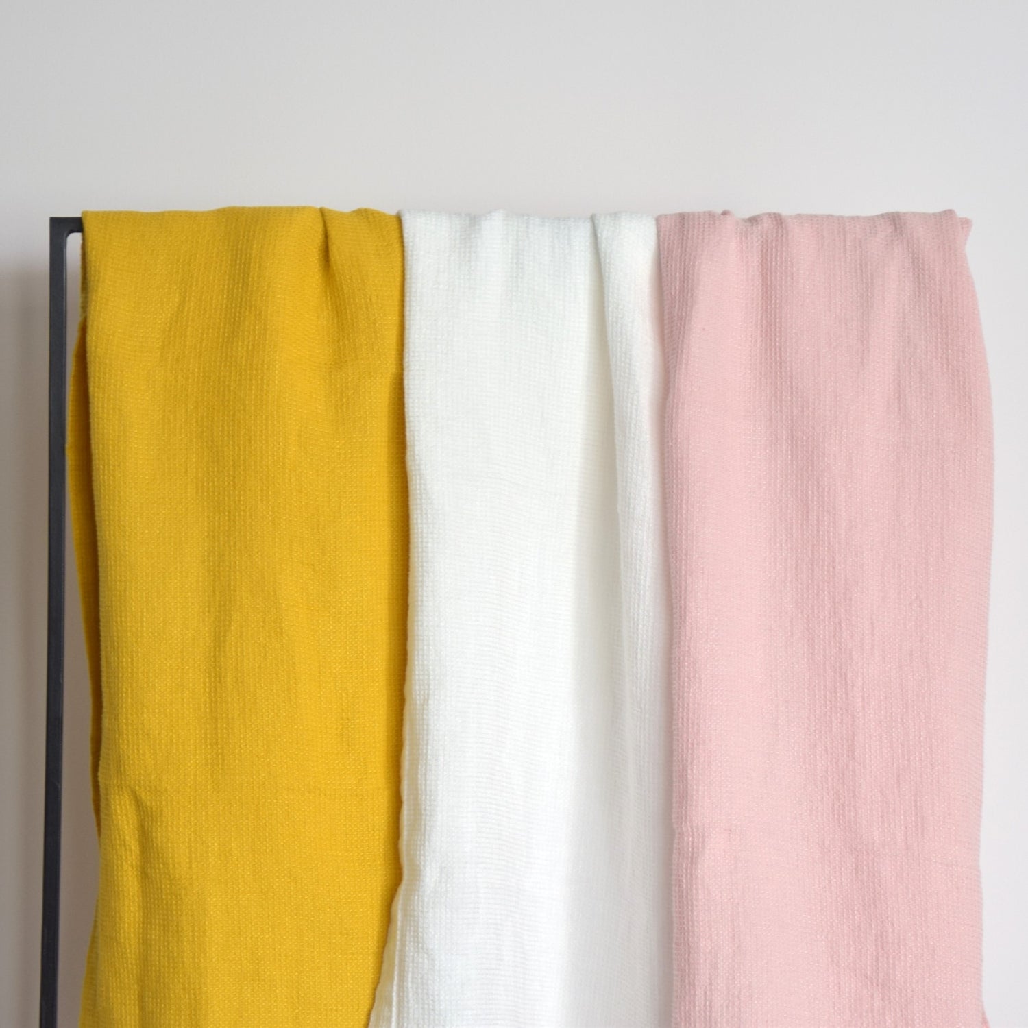 Honeycomb Bath Towel（バスタオル）- PETALE DE ROSE