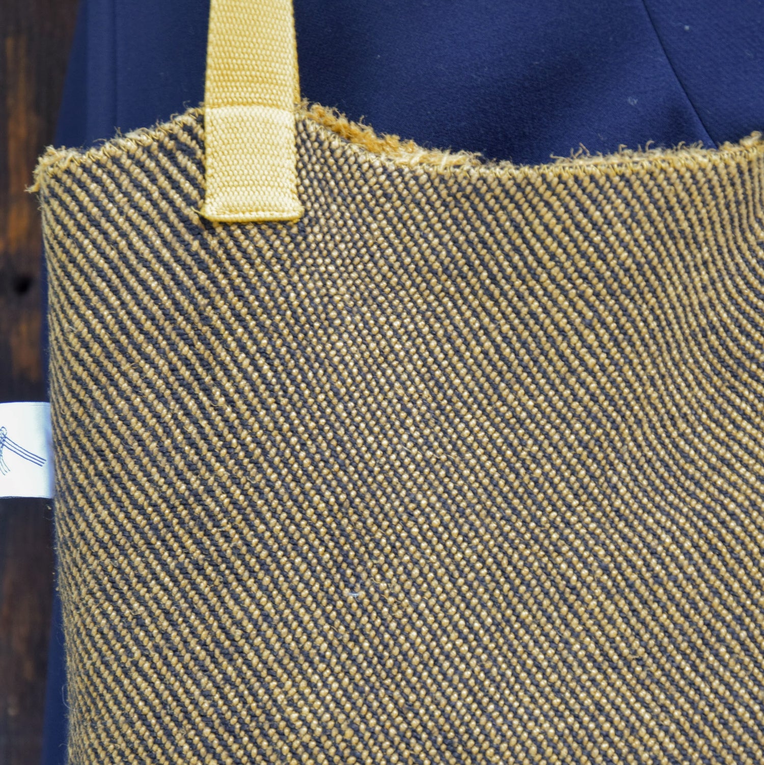 リネンバッグ　トートバッグ　フランス製　フレンチリネン　真鍮色　黄土色　リバーシブル